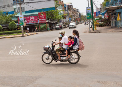 Fünf Personen auf zwei Rädern, gute Ökobilanz