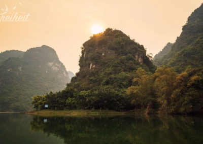 ...die Sonne hinterm Berg