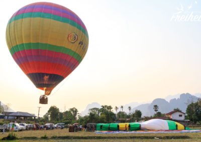 Der zweite Ballon wird schon aufgepumpt