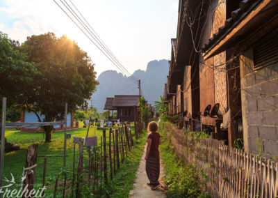 Inmitten einer Bungalowanlage