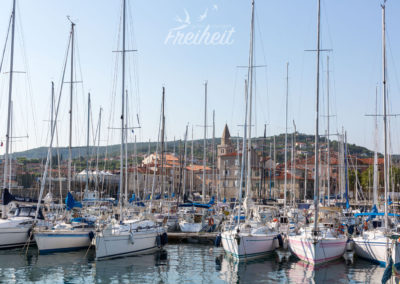 Wenn man vor lauter Segelbooten, den Hafen nicht mehr sieht ;-)