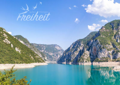 Piva Stausee - bis zu 200m tief