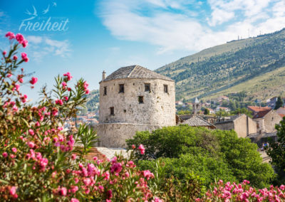 Der westliche Brückenturm der Alten Brücke