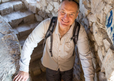 Schmaler, steiler Abstieg