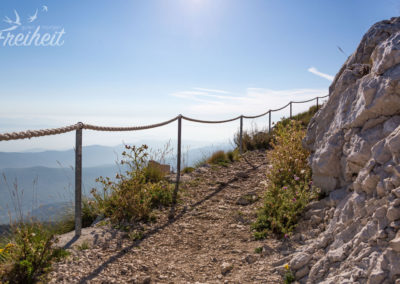 Kurzer Weg um den Gipfel herum