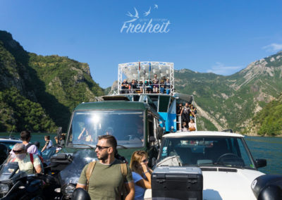 Nun ist es voll und wenig lustig