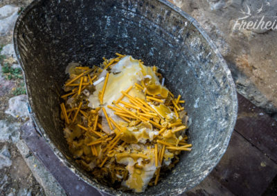 All die Wünsche und Gebete im Müll