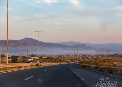 Bei Morgenlicht unterwegs zum Rila Nationalpark