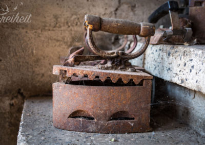 Betrieben mit glühender Kohle