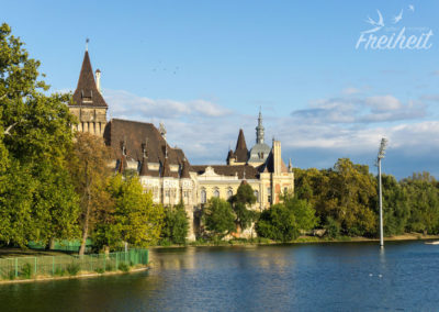 Schloss Vajdahunyad im Stadtwäldchen