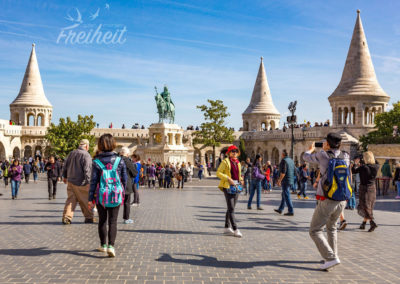 Mittags dagegen sieht es an der Fischerbastei so aus ;-)