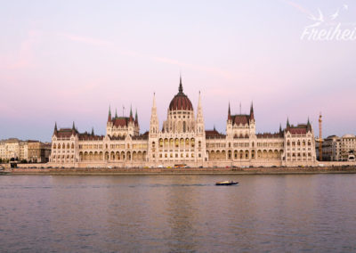 ...Parlamentsgebäude