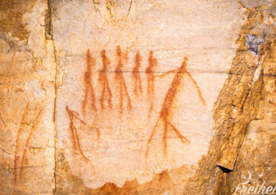 Die San haben viele Felsmalereien hinterlassen