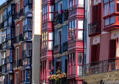 ...die typischen Balkone der Altstadt