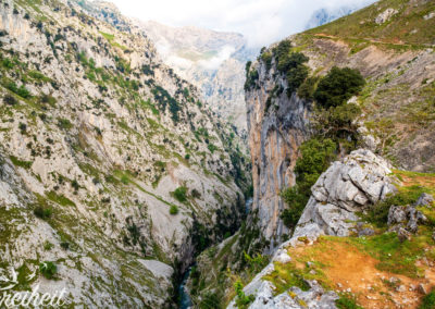 Die Cares-Schlucht im Mittelteil
